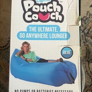 PouchCouch Blue Portable Inflatable Couch new in box